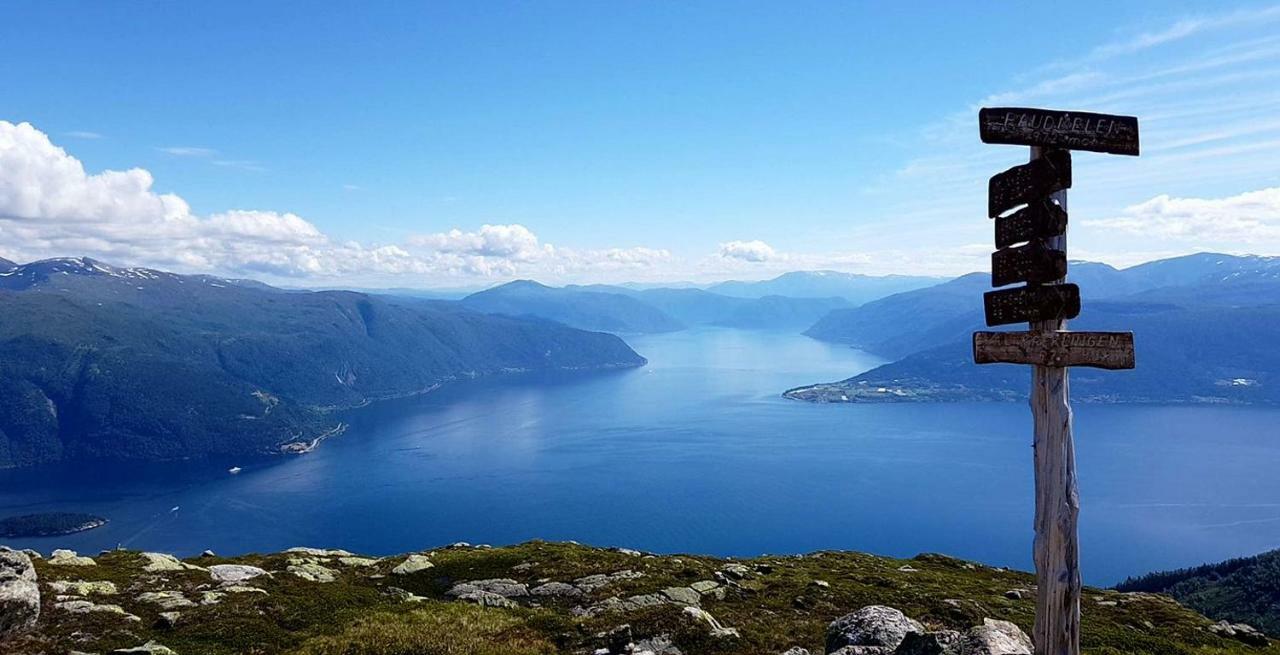 Villa Holmen 2 Balestrand Eksteriør billede
